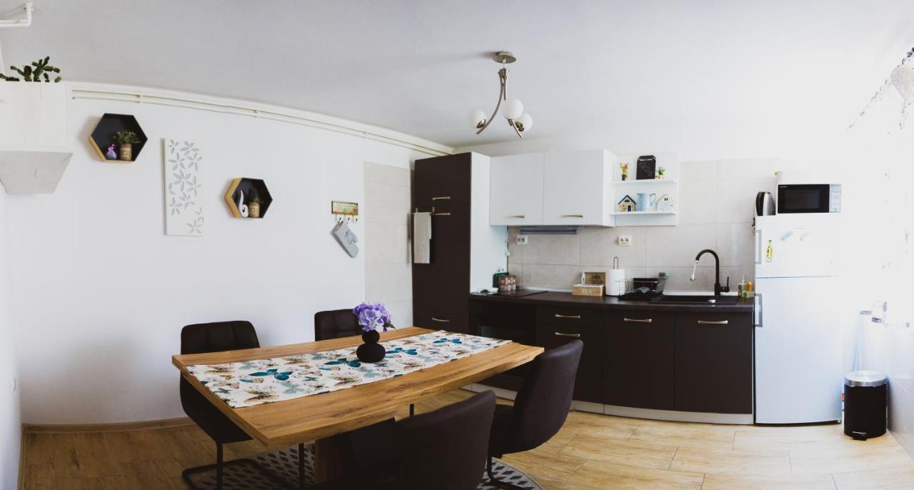 Soba I Apartman Dula 奥古林 外观 照片