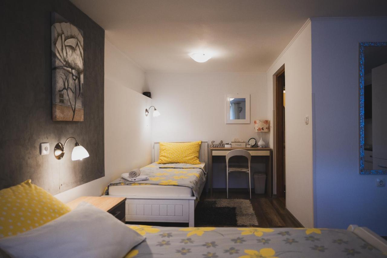 Soba I Apartman Dula 奥古林 外观 照片