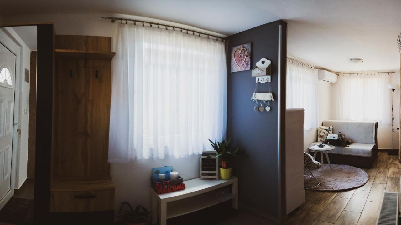 Soba I Apartman Dula 奥古林 外观 照片